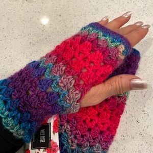 Fingerless mittens